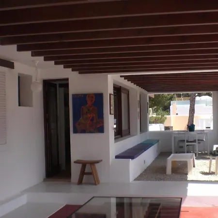 Sweethome - Campo De Golf Ibiza 10 Bed & Breakfast
