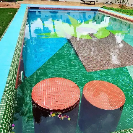 Sweethome - Campo De Golf Ibiza 10 住宿加早餐酒店 *