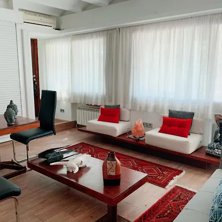 Sweethome - Campo De Golf Ibiza 10 住宿加早餐酒店 *